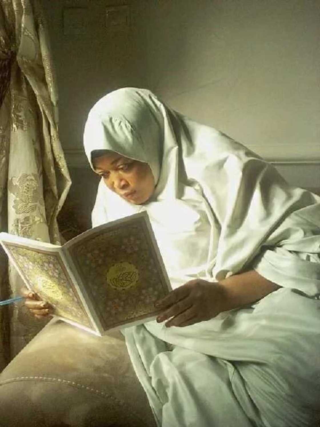 Allahu Akbar: Wata 'yar kabilar ibo da ta karbi musulunci ta bayyana farin cikin ta Allahu Akbar: Wata 'yar kabilar ibo da ta karbi musulunci ta bayyana farin cikin ta