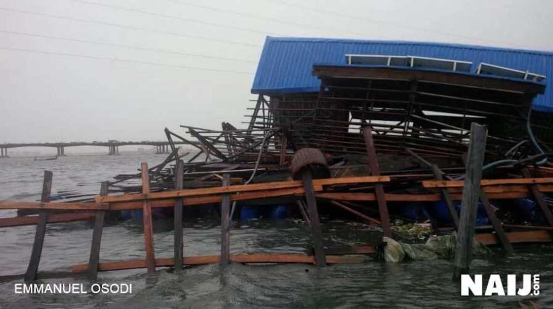 Makoko floating school collapses Makoko floating school collapses