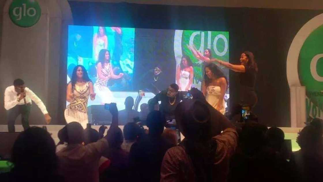 Photos: D'banj Rocks Glo Show In Honour Of Soyinka Photos: D'banj Rocks Glo Show In Honour Of Soyinka