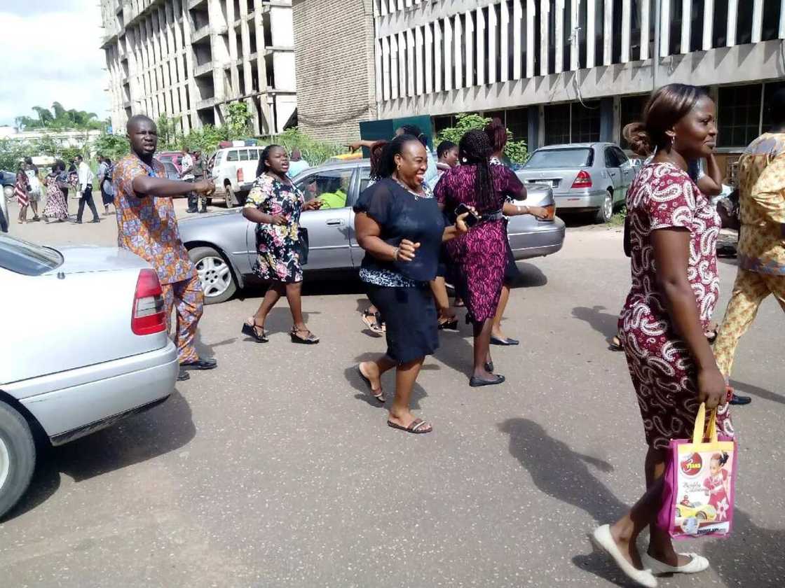 NLC members, police clash (photos) NLC members, police clash (photos)