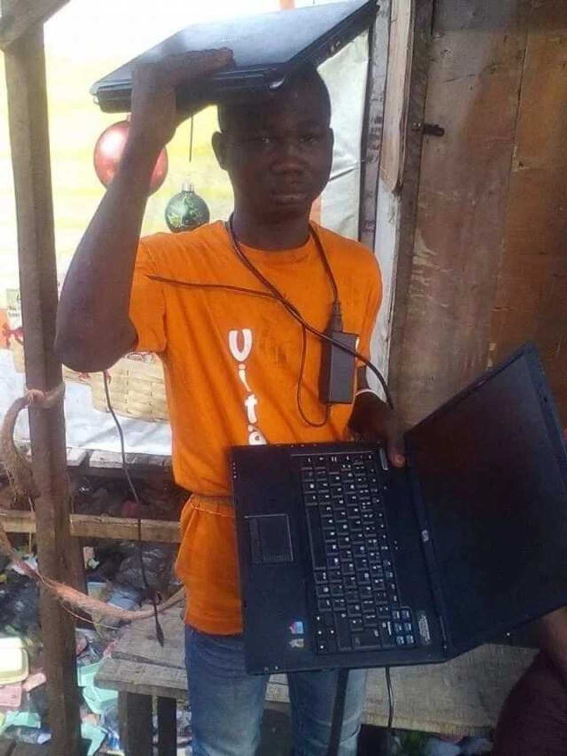 29-year-old man steals two laptops few hours after being employed at a hotel (photo) 29-year-old man steals two laptops few hours after being employed at a hotel (photo)