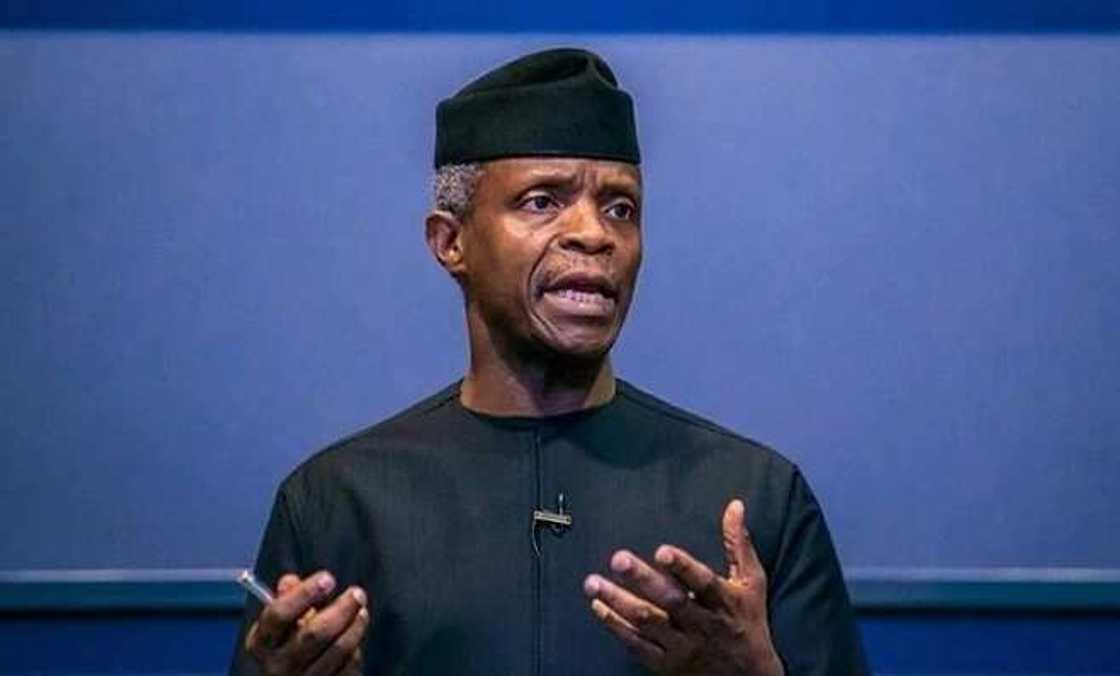 Gwamnatin Tarayya tana neman taimakon Bankin Duniya da Bill Gates kan Hukumar NHIS Gwamnatin Tarayya tana neman taimakon Bankin Duniya da Bill Gates kan Hukumar NHIS