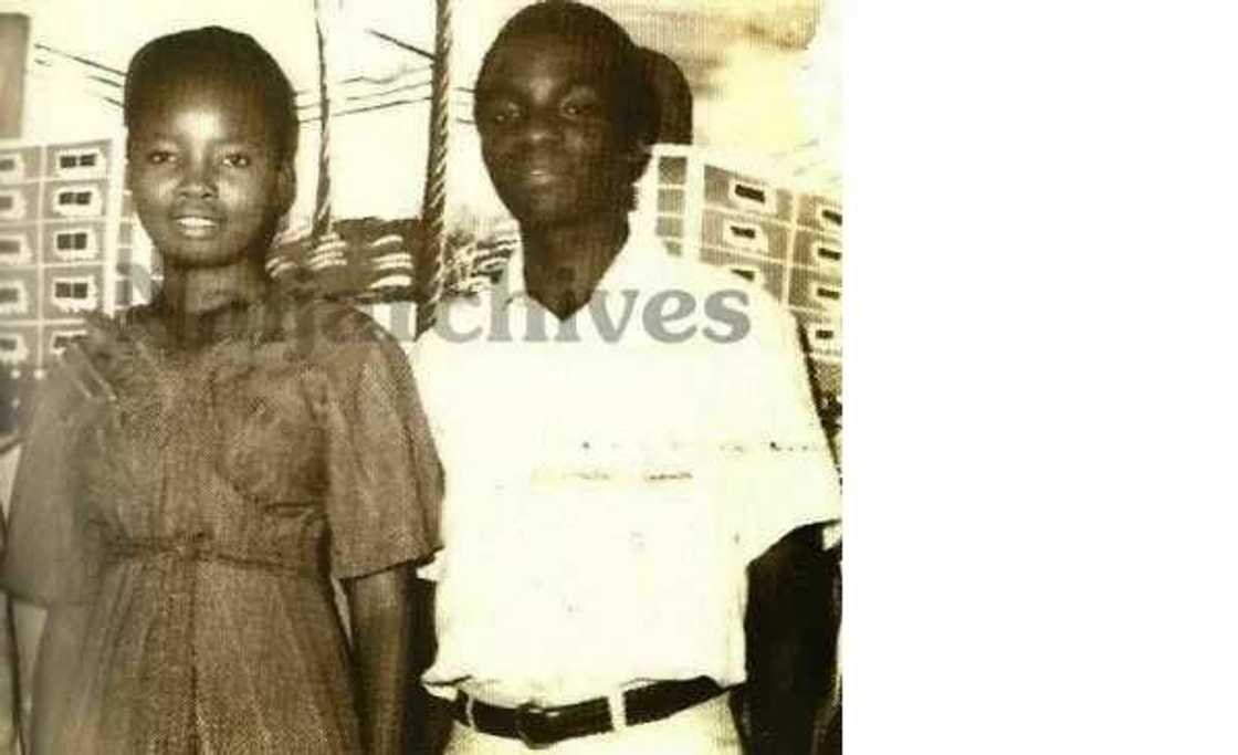 Throwback photos of Bishop Oyedepo haircut, the founder of the Covenant University Throwback photos of Bishop Oyedepo haircut, the founder of the Covenant University