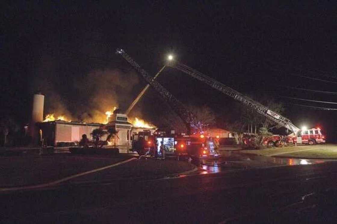 Texas mosque burned as Trump bans Muslim countries from US, court kicks (Photos) Texas mosque burned as Trump bans Muslim countries from US, court kicks (Photos)