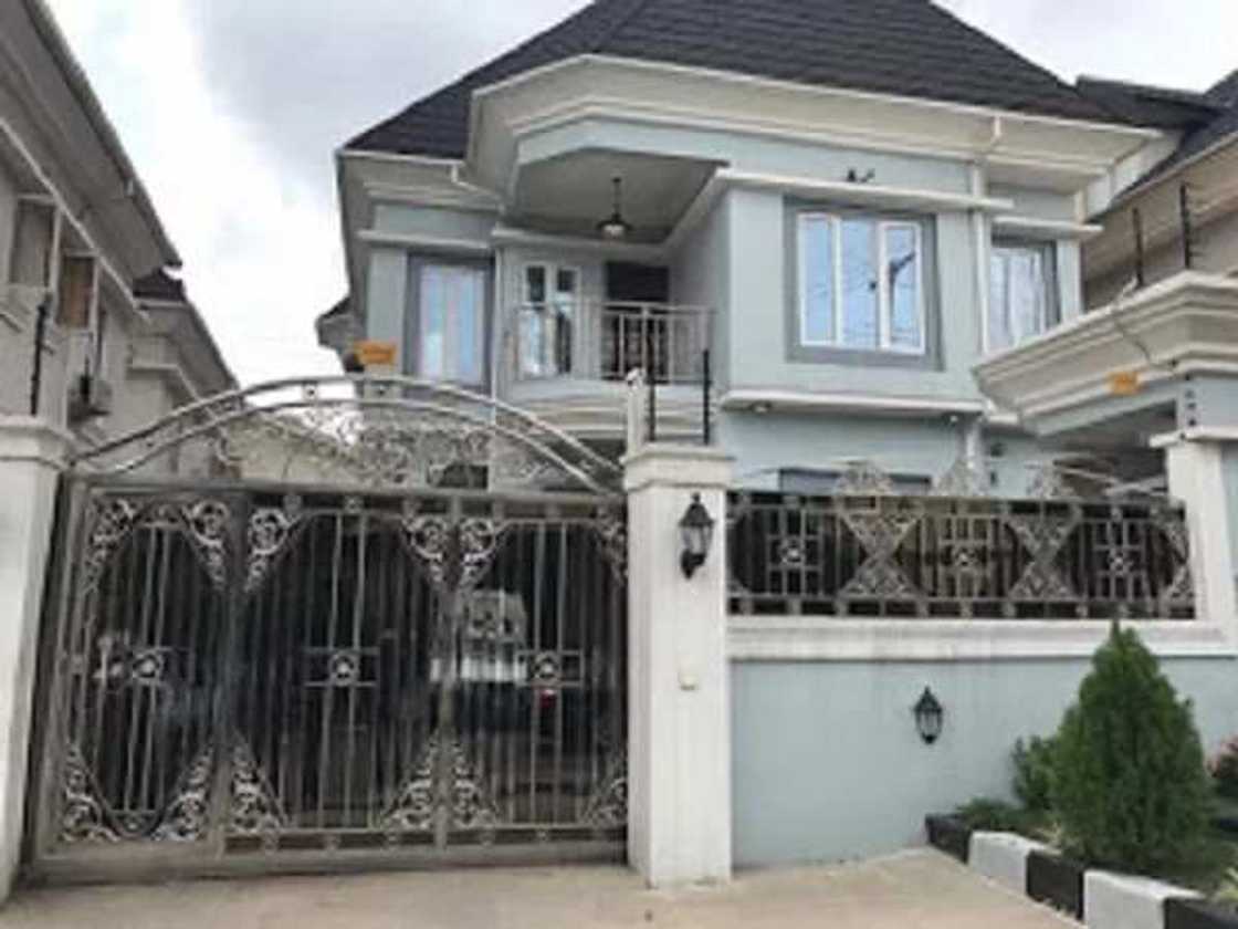 Check out PHOTOS of billionaire kidnapper Evans' wife and 5 kids chilling in his mansion Check out PHOTOS of billionaire kidnapper Evans' wife and 5 kids chilling in his mansion