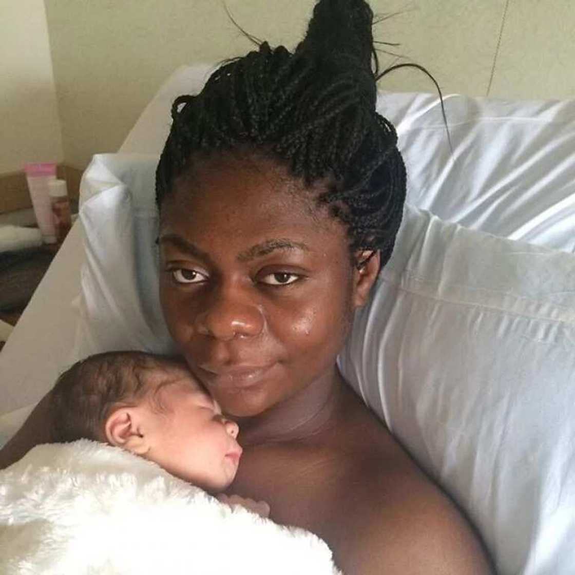 #2015InReview: Top Celebrities Who Had Babies In 2015 #2015InReview: Top Celebrities Who Had Babies In 2015