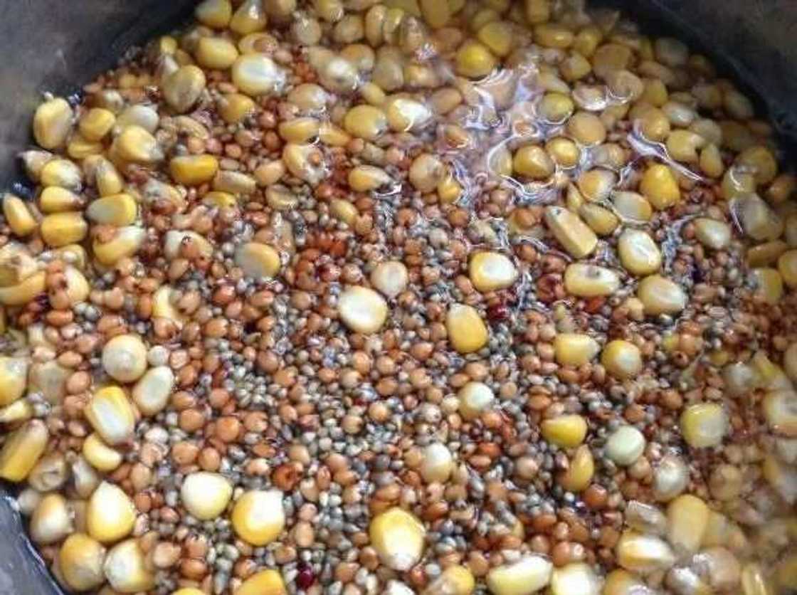 How to make pap for babies from corn and millet grains How to make pap for babies from corn and millet grains