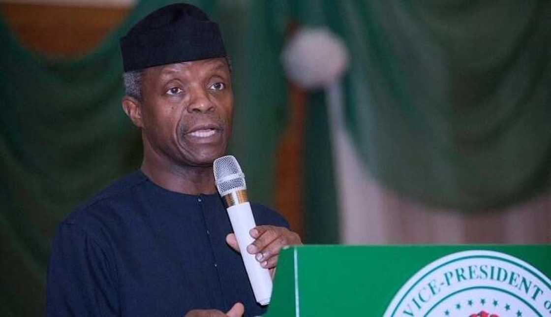 FG za ta kashe N2.3trn wajen samar da hasken lantarki a kauyuka FG za ta kashe N2.3trn wajen samar da hasken lantarki a kauyuka