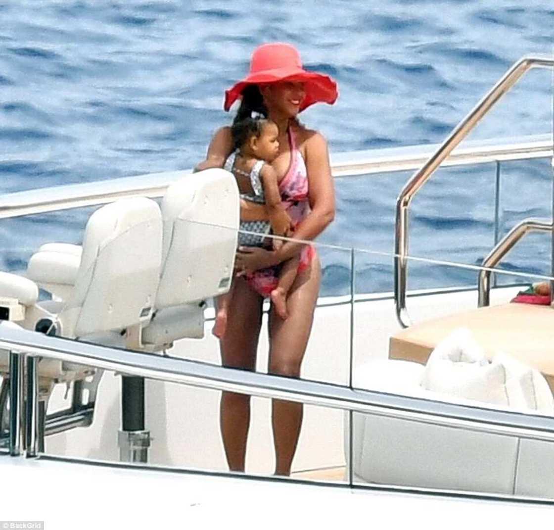 Beyoncé and Jay-Z Beyoncé and Jay-Z