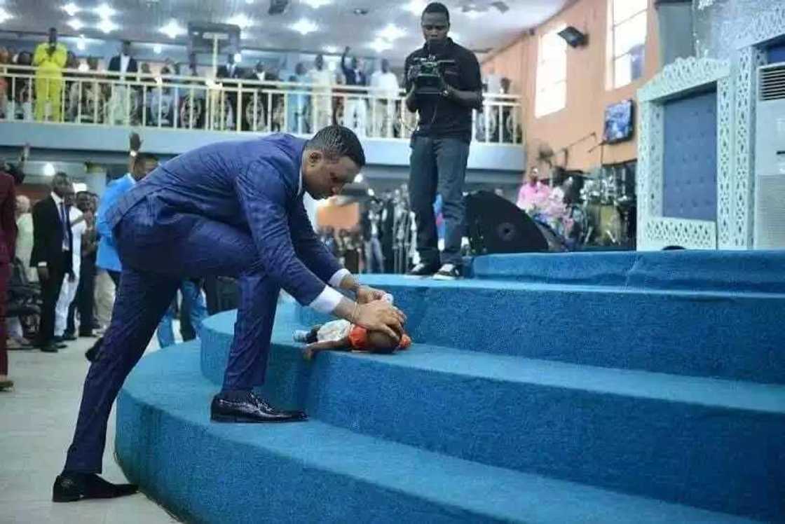 9 miracles by Nigerian pastors that are too good to be true 9 miracles by Nigerian pastors that are too good to be true