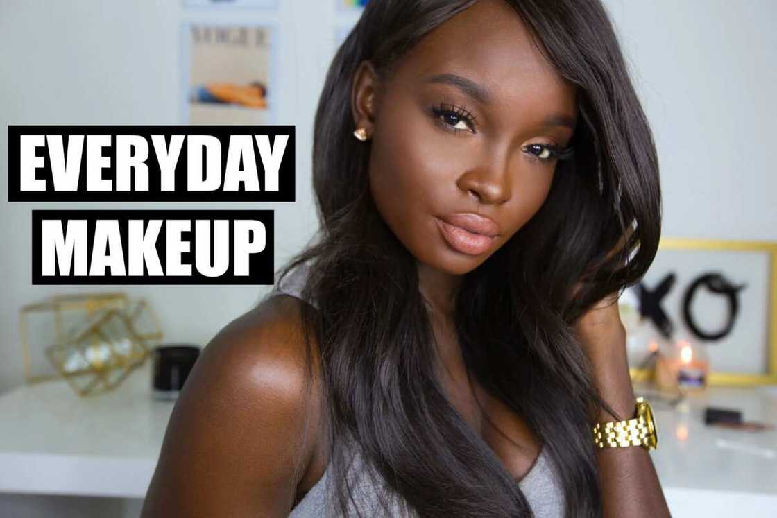 Do makeup every day Do makeup every day