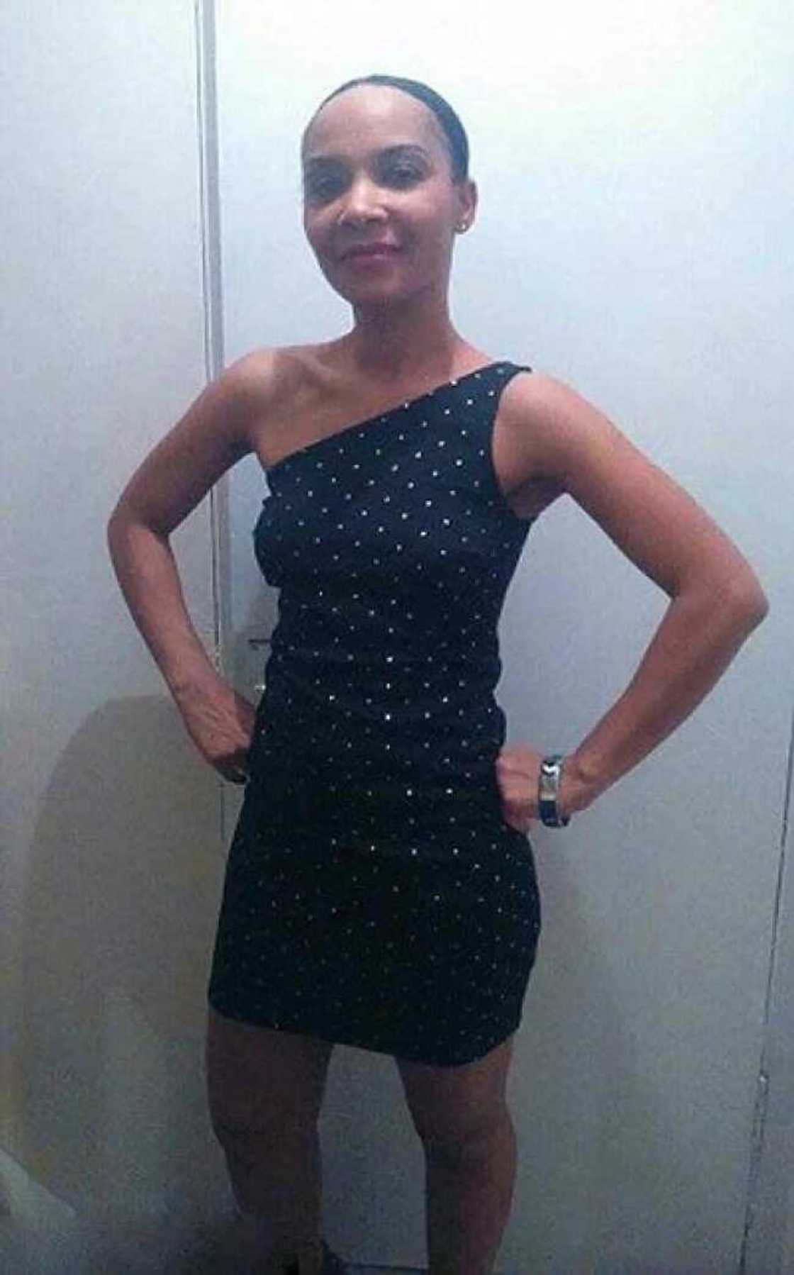 A 50-year-old woman who did not age because she is single A 50-year-old woman who did not age because she is single