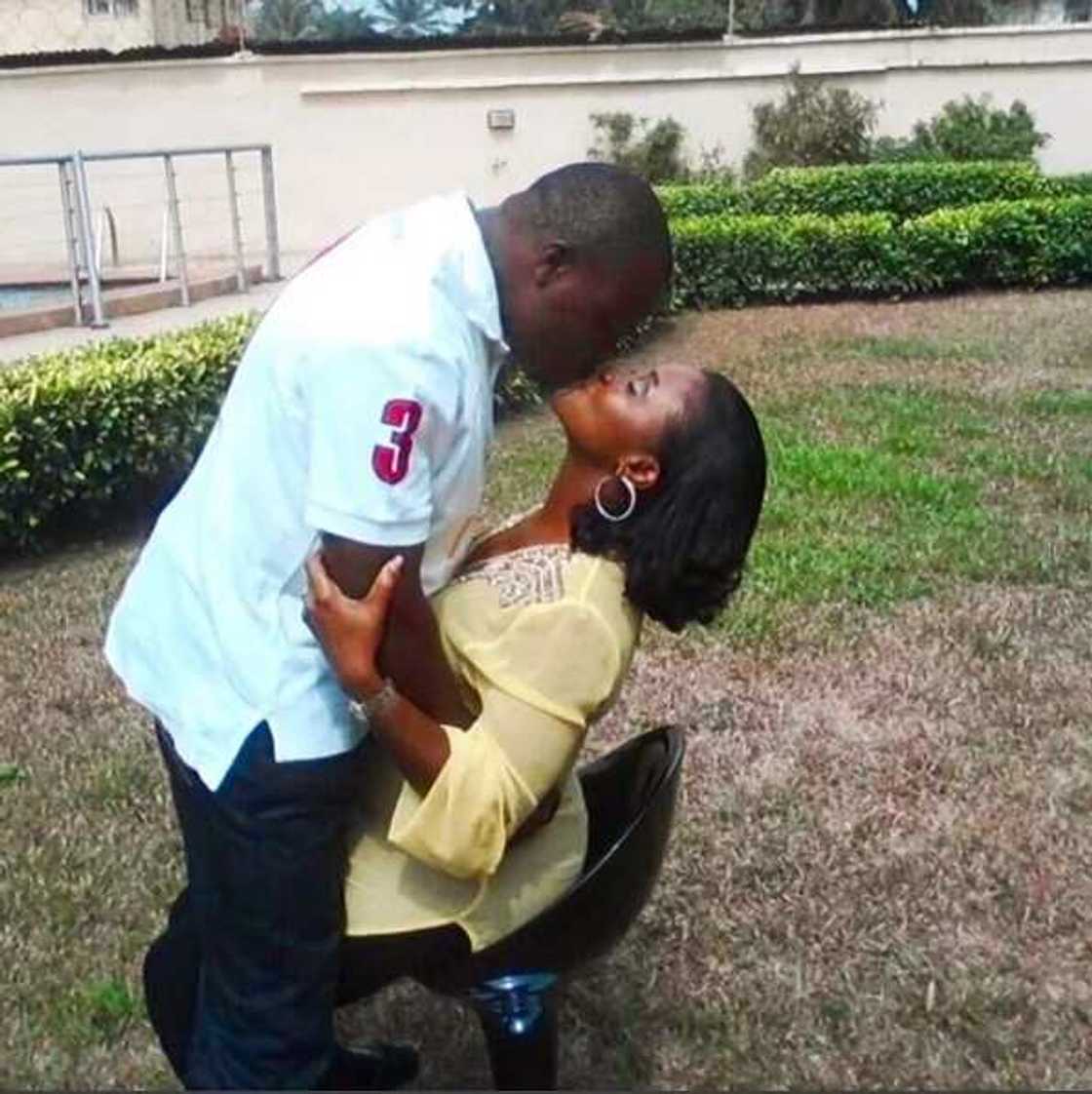 See these 10 romantic photos of Ali Baba and wife (photos)