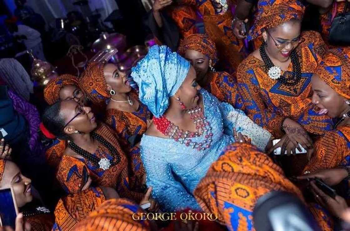 Kyawawan hotuna daga kasaitaccen auran yar gwamnan jihar Sakkwato Kyawawan hotuna daga kasaitaccen auran yar gwamnan jihar Sakkwato