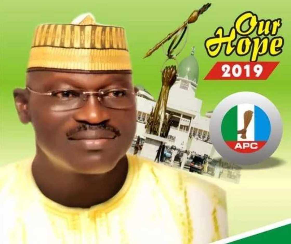 Shugaban Yansanda mai murabus ya kakkabe rigarsa ya shiga takarar Sanata a Jigawa Shugaban Yansanda mai murabus ya kakkabe rigarsa ya shiga takarar Sanata a Jigawa