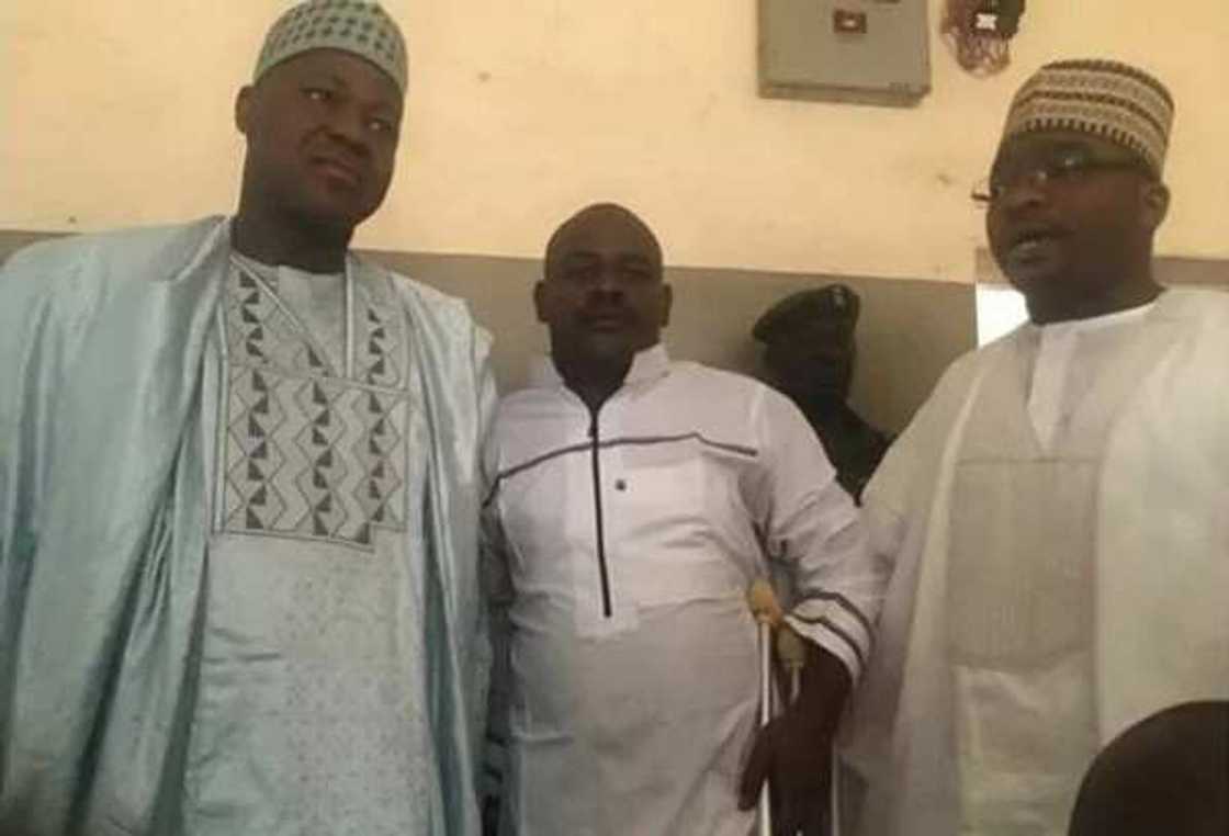 Ka ji abin da ake hada Lemun Coca Cola da shi? Ka ji abin da ake hada Lemun Coca Cola da shi?