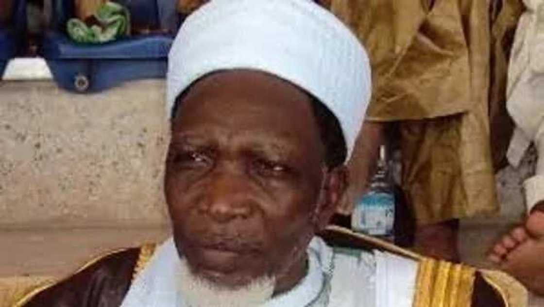 Tun kafin lokaci ya kure: Kungiyar Izala na da bukata wajen Shugaban Kasa Buhari Tun kafin lokaci ya kure: Kungiyar Izala na da bukata wajen Shugaban Kasa Buhari