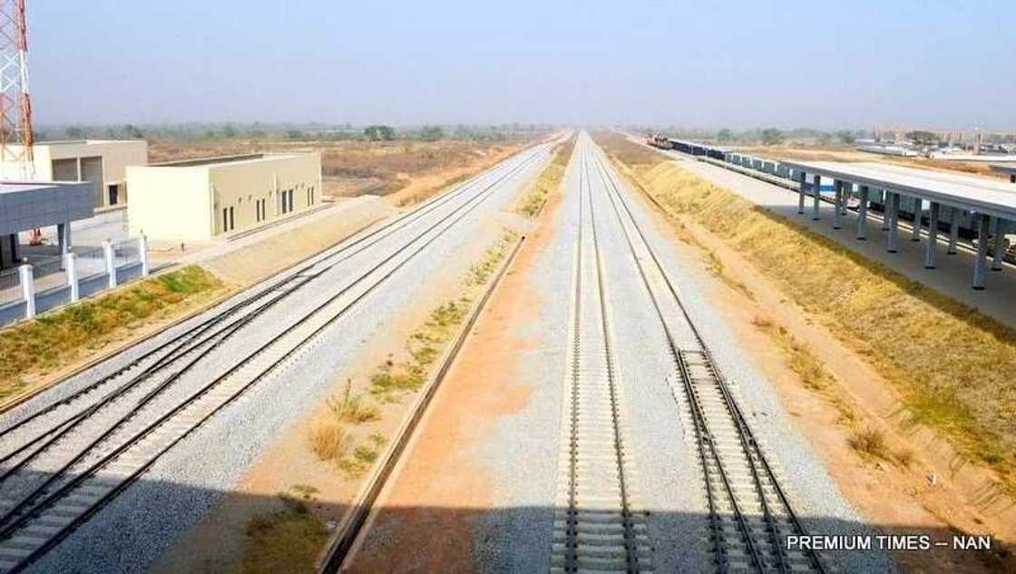 Gwamnati zata kawo jirgin kasa na zamani daga Badun zuwa Kaduna Gwamnati zata kawo jirgin kasa na zamani daga Badun zuwa Kaduna