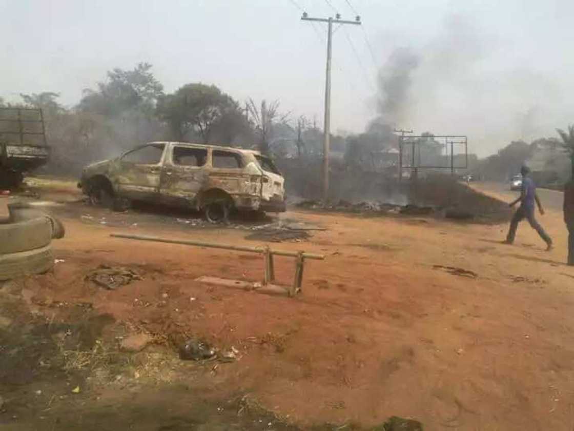 Graphic Photos: Anambra Gas Plant Explosion Kills Over 100 Graphic Photos: Anambra Gas Plant Explosion Kills Over 100