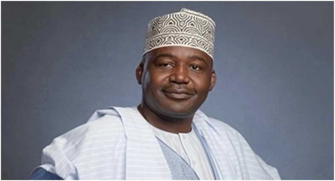 Azumi da zafin rana ke kashe mutane a Jigawa - Sanata Ibrahim Hassan Azumi da zafin rana ke kashe mutane a Jigawa - Sanata Ibrahim Hassan