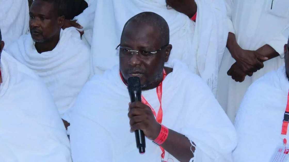 Manyan Malaman Najeriya sun yi wa Kasar addua a wajen aikin Hajji Manyan Malaman Najeriya sun yi wa Kasar addua a wajen aikin Hajji