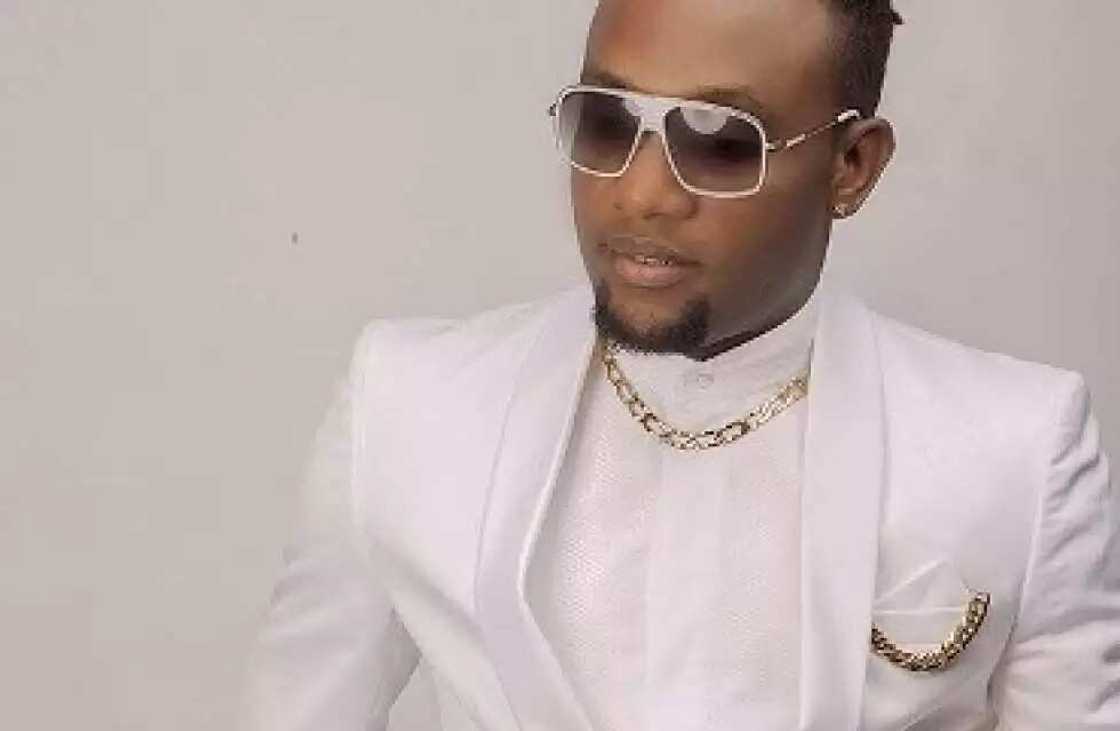 Kcee surprises pregnant youth corper