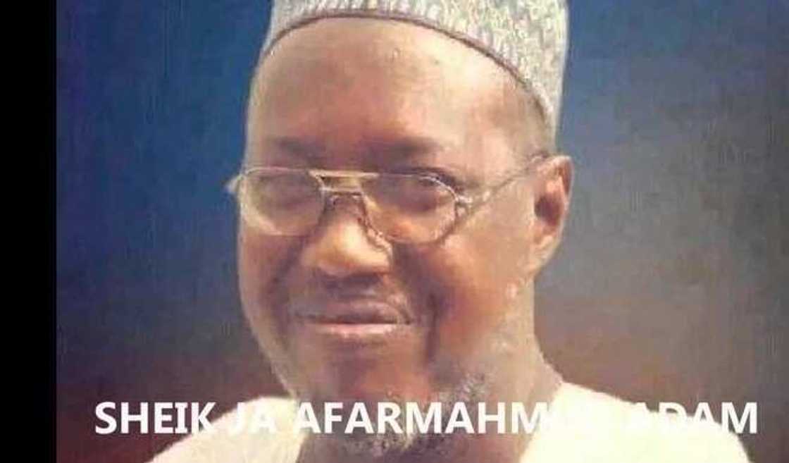 Tunawa da Marigayi Sheikh Ja’afar Mahmud Adam Tunawa da Marigayi Sheikh Ja’afar Mahmud Adam