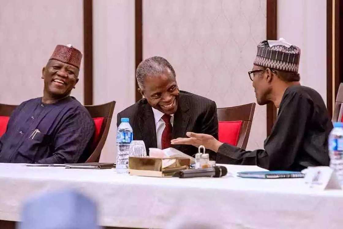 APC ta ce INEC ba ta iya dakatar da 'yan takararta a Zamfara APC ta ce INEC ba ta iya dakatar da 'yan takararta a Zamfara