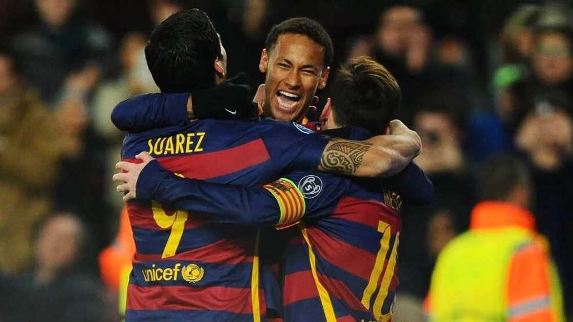 Champions League: Arsenal Survive Exit Scare Champions League: Arsenal Survive Exit Scare