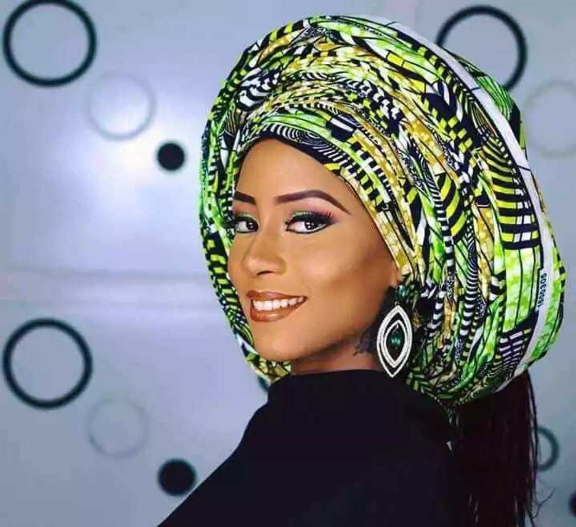 Allah ya isa ga masu amfani da sunana a shafukan yanar gizo suna bata mun suna - Maryam Booth