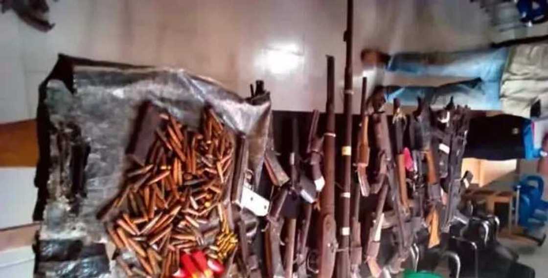 An gwabza kazamin fada tsakanin sojoji da tsageran daji a Zamfara An gwabza kazamin fada tsakanin sojoji da tsageran daji a Zamfara