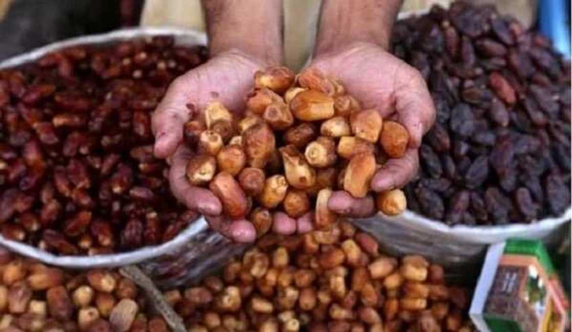 Wasu fa'idoji bakwai da dabino ke yi ga jikin dan-adam Wasu fa'idoji bakwai da dabino ke yi ga jikin dan-adam