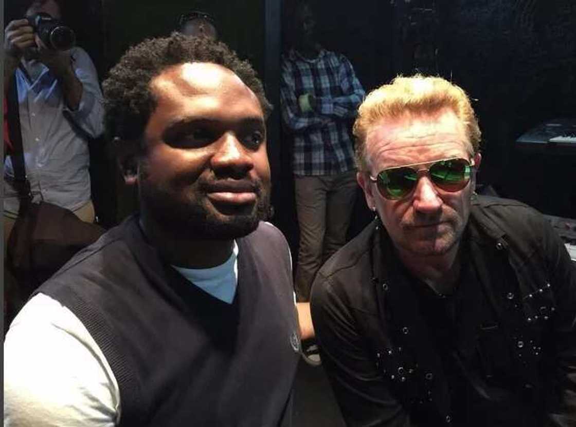 Photos: Nigerian Artists Meet U2 Frontman Bono Photos: Nigerian Artists Meet U2 Frontman Bono