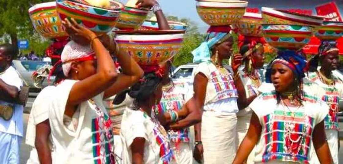 An haramta wa Fulani gudanar da bukukuwan aure a cikin dare a garin Jeke, jihar Jigawa An haramta wa Fulani gudanar da bukukuwan aure a cikin dare a garin Jeke, jihar Jigawa