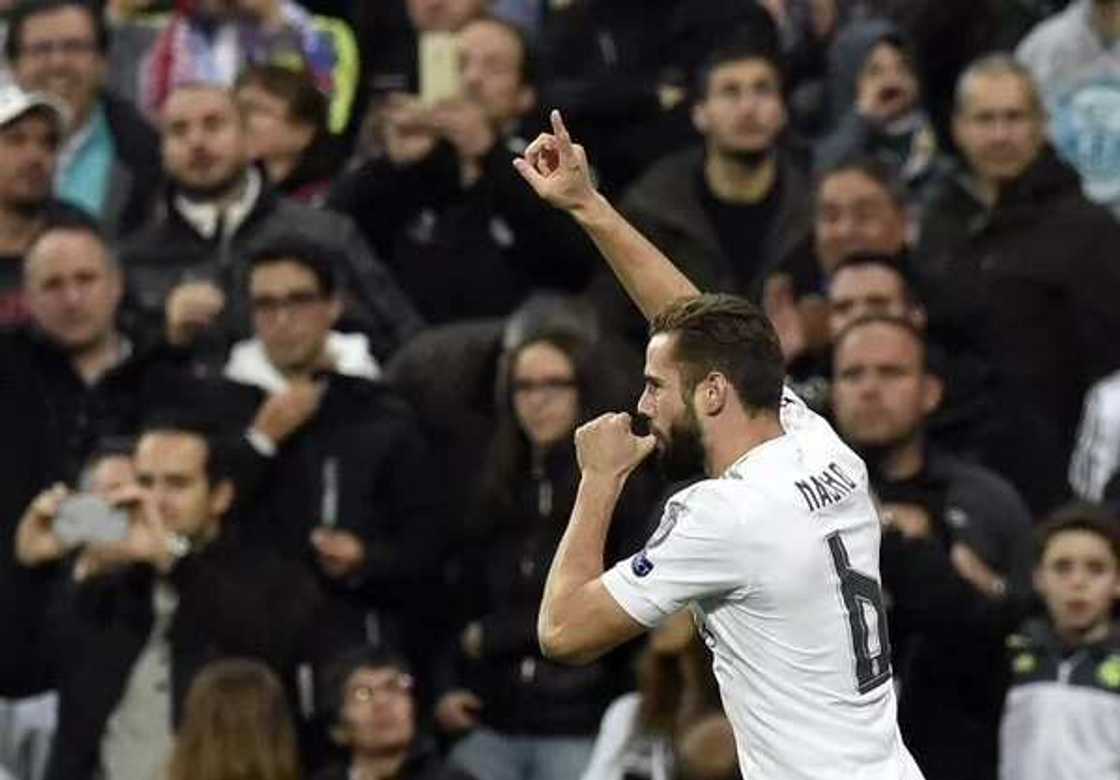 Rooney Finally Scores A Goal, Madrid Survive PSG Onslaught Rooney Finally Scores A Goal, Madrid Survive PSG Onslaught