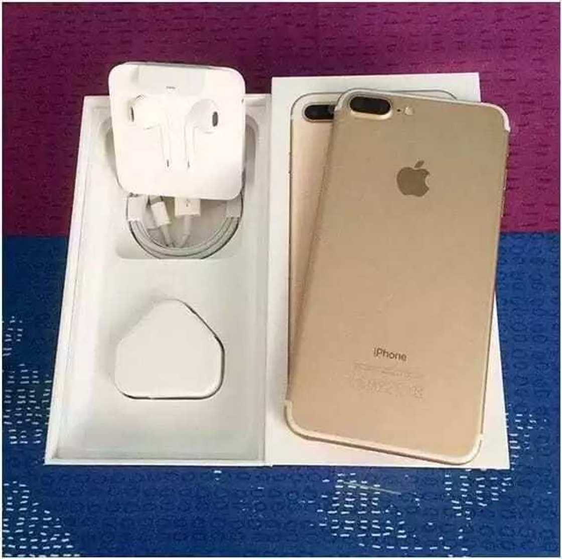 Tsohuwar yar aiki ta za mai jin dadi, bayan ta auri wani bature Tsohuwar yar aiki ta za mai jin dadi, bayan ta auri wani bature