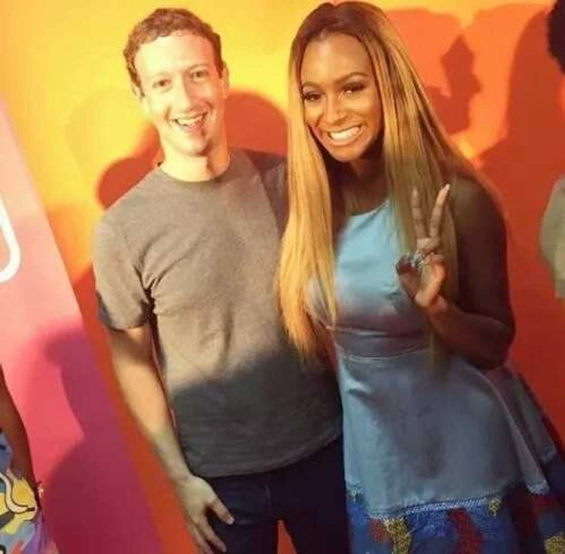 Mark Zuckerberg entertained by Nigerian celebrities Mark Zuckerberg entertained by Nigerian celebrities
