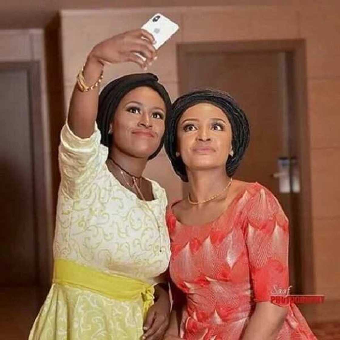 Dandalin Kannywood: Kyakyawar alaka ta kullu tsakanin Nafisa Abdullahi da Rahma Sadau a yanzu Dandalin Kannywood: Kyakyawar alaka ta kullu tsakanin Nafisa Abdullahi da Rahma Sadau a yanzu