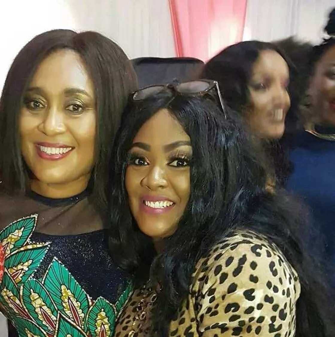 Actor Nobert Young hosts surprise birthday for actress wife Gloria Young at 50 Actor Nobert Young hosts surprise birthday for actress wife Gloria Young at 50