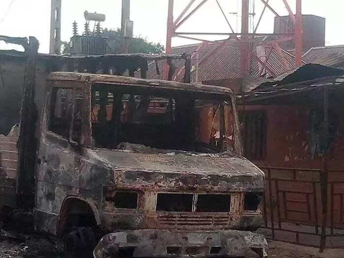 Hotunan ta'adi na rikicin addini da ya afku a jihar Kaduna Hotunan ta'adi na rikicin addini da ya afku a jihar Kaduna