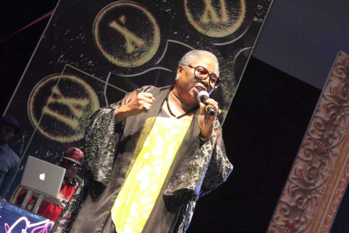 See how Nigerian stars stun at Julius Agwu's show (Photos) See how Nigerian stars stun at Julius Agwu's show (Photos)