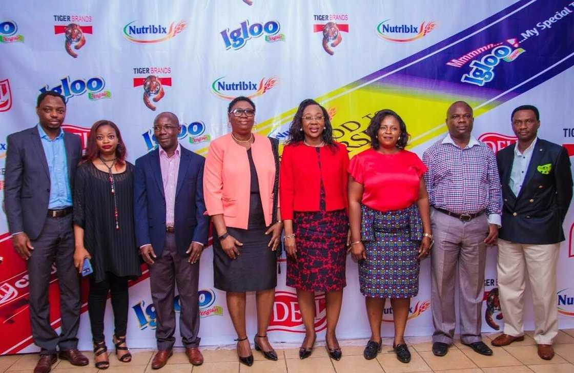 Deli Biscuit sponsors primary school pupils to an excursion at MMA2 as part of their ‘Deli Delight Promo’ grand finale event Deli Biscuit sponsors primary school pupils to an excursion at MMA2 as part of their ‘Deli Delight Promo’ grand finale event