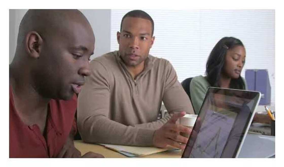 How to become a successful business entrepreneur in Nigeria How to become a successful business entrepreneur in Nigeria