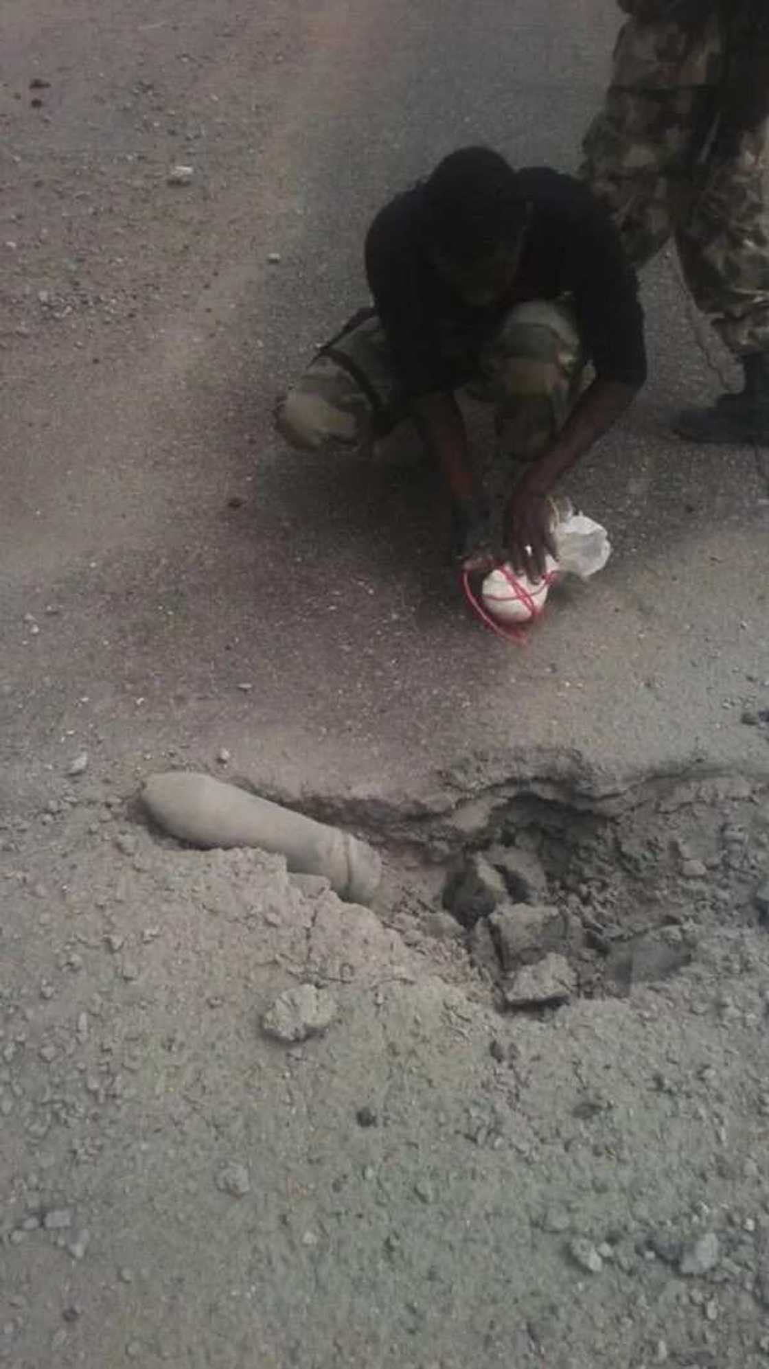 BREAKING: 2 Army Generals escape death, even as COAS charge troops to patriotism (Photos) BREAKING: 2 Army Generals escape death, even as COAS charge troops to patriotism (Photos)