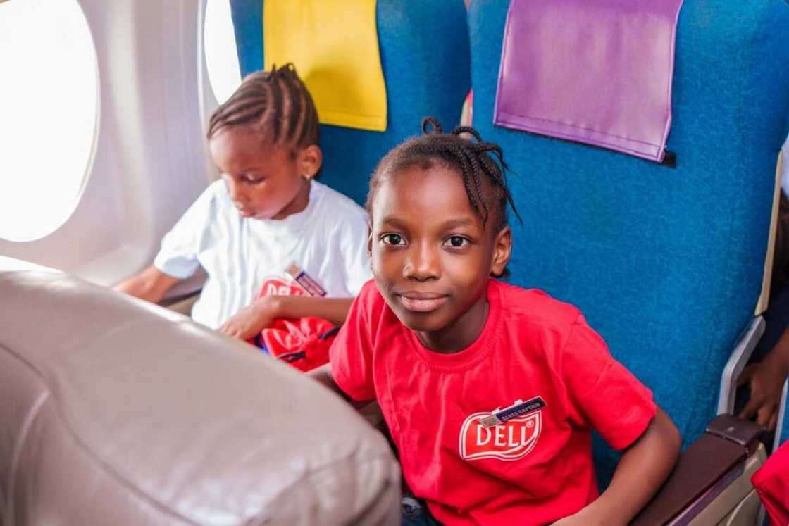 Deli Biscuit sponsors primary school pupils to an excursion at MMA2 as part of their ‘Deli Delight Promo’ grand finale event Deli Biscuit sponsors primary school pupils to an excursion at MMA2 as part of their ‘Deli Delight Promo’ grand finale event