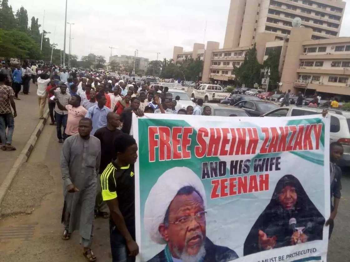 Hotunan zangar-zangar neman sakin Zakzaky dake gudana a Legas