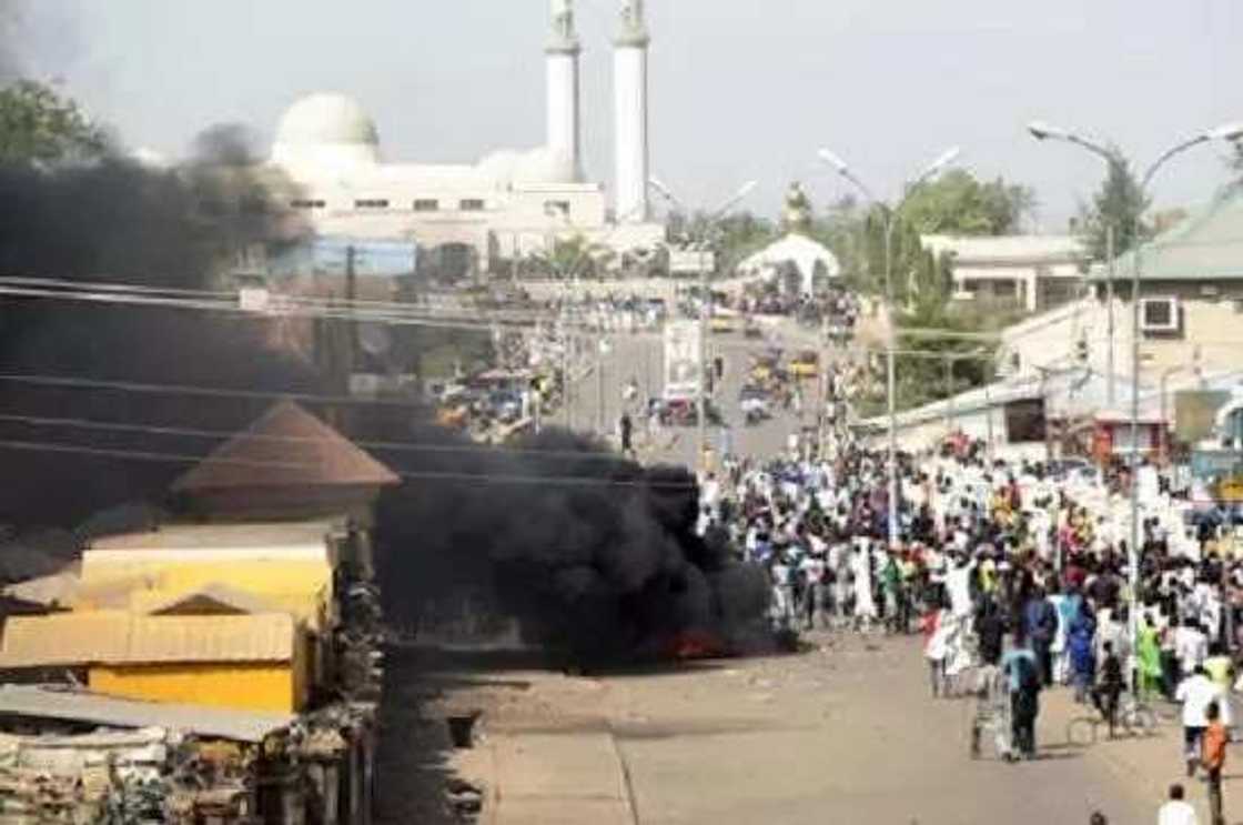 Twin Suicide Attacks Hit Potiskum, 10 Feared Dead (PICS) Twin Suicide Attacks Hit Potiskum, 10 Feared Dead (PICS)