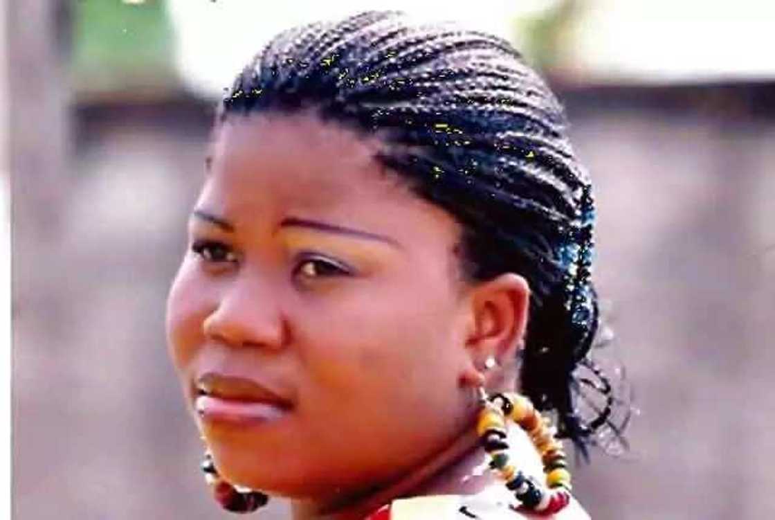 Drunk Calabar policeman Edu Nkanu in trouble for allegedly shooting to death his neighbour Victoria Ekpe Drunk Calabar policeman Edu Nkanu in trouble for allegedly shooting to death his neighbour Victoria Ekpe