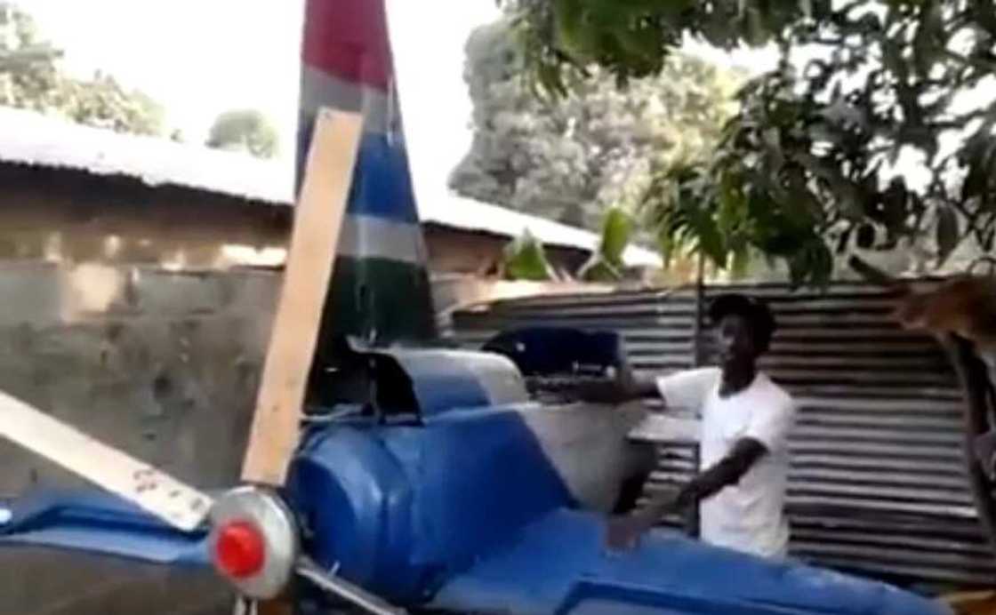 Gifted African engineer build an aircraft (Photos) Gifted African engineer build an aircraft (Photos)