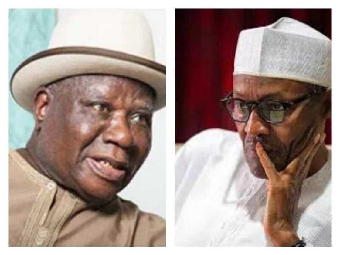 Ya kamata gwamnatin tarayya ta saka dokar ta baci a jihohin Borno, Yobe, da Adamawa - Edwin Clark Ya kamata gwamnatin tarayya ta saka dokar ta baci a jihohin Borno, Yobe, da Adamawa - Edwin Clark